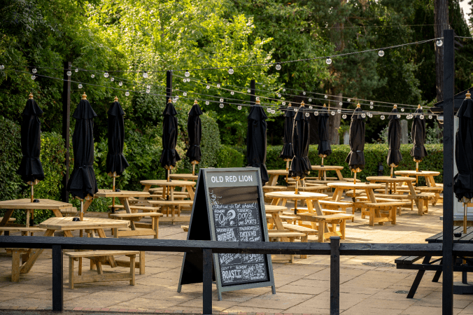 Best Sports Bars in Stevenage - Old Red Lion (Shephall)