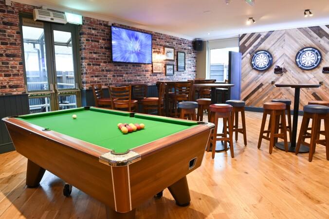 Best Sports Bars in Abingdon - Roaring Raindrop (Abingdon)