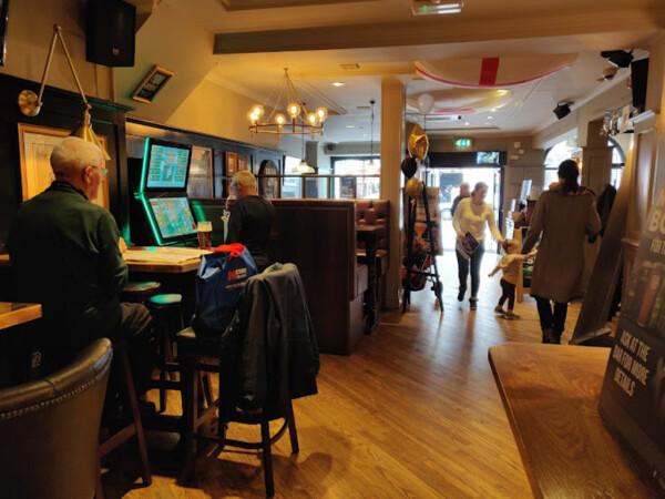 Best Sports Bars in Colchester - Camulodunum (Colchester)