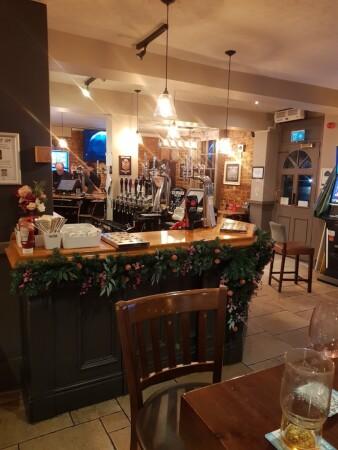 Best Sports Bars in Berkshire - Green Man (Easthamstead)
