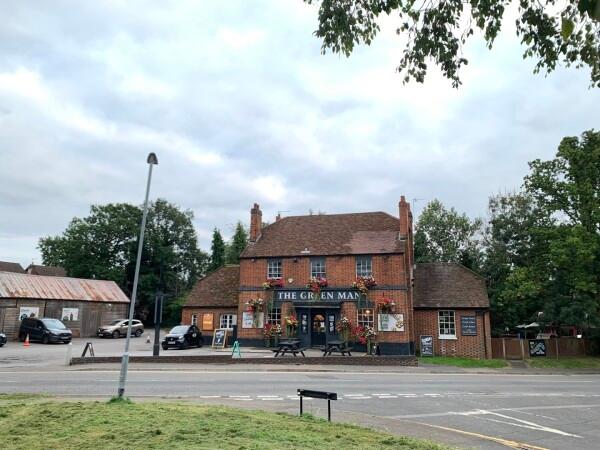 Best Sports Bars in Berkshire - Green Man (Easthamstead)
