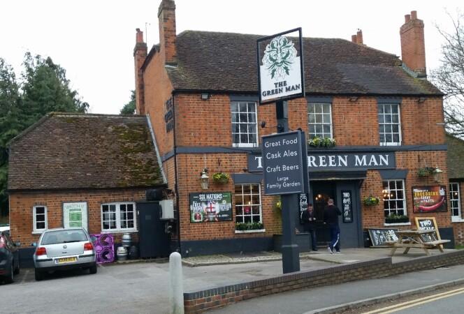 Best Sports Bars in Berkshire - Green Man (Easthamstead)