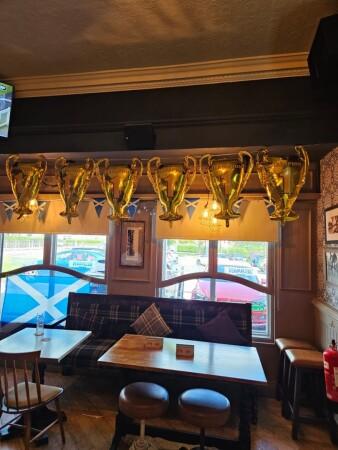 Best Sports Bars in Lanarkshire - Chase Inn (Kirkintilloch)