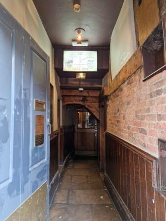 Best Sports Bars in Nottingham - Bell Inn (Nottingham)