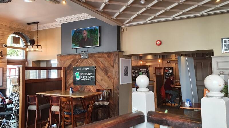 Best Sports Bars in Bristol - Bay Horse (Bristol)