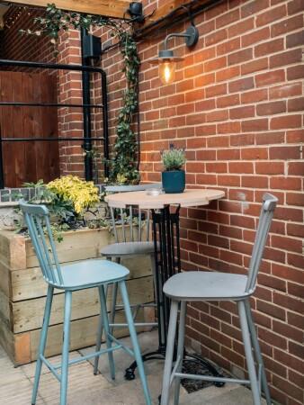 Best Sports Bars in Oxford - Jude The Obscure (Oxford)