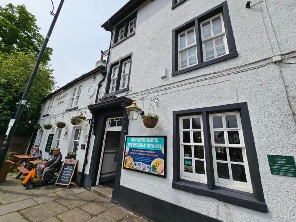 Best Sports Bars in Cheadle - White Hart (Cheadle)