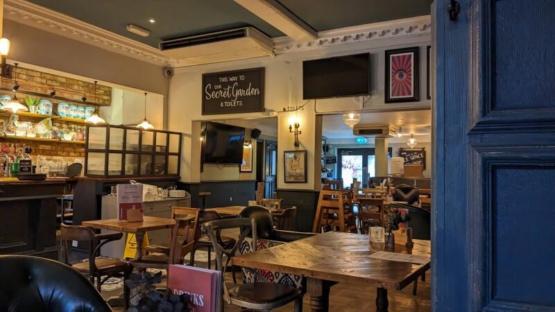 Best Sports Bars in Belsize Park - George (Belsize Park)