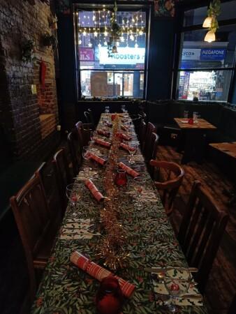 Best Sports Bars in Walthamstow - The Chequers