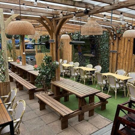 Best Sports Bars in London - Ryan's N16