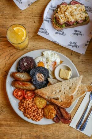 Best Sports Bars in Clapham - Clapham North