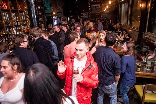 Best Sports Bars in London - The Abbey Tavern