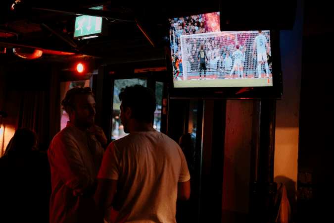 Best Sports Bars in London - Star in Shoreditch