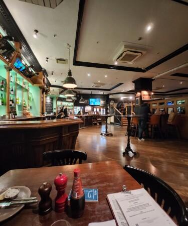 Best Sports Bars in London - Euston Flyer