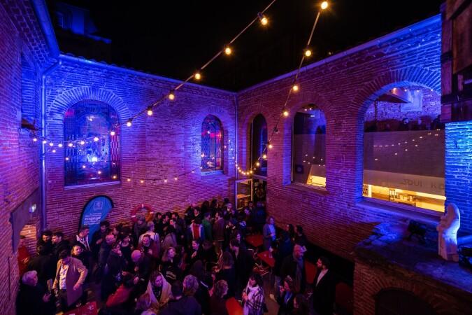 Best Sports Bars in Toulouse - Flashback Café Toulouse