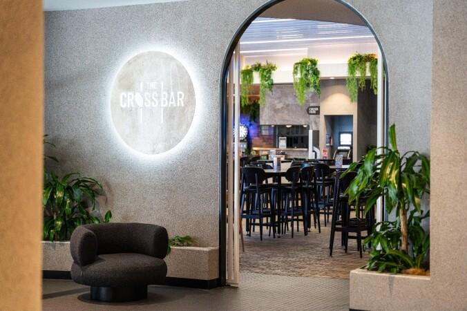 Best Sports Bars in Coorparoo - The Cross Bar