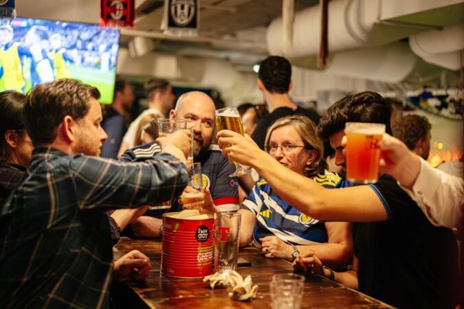 Best Sports Bars in London - The Volley