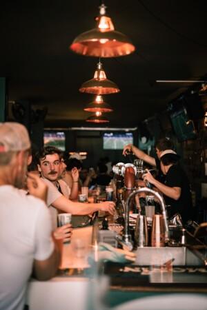 Best Sports Bars in Bordeaux - Connor's - Australian Sports Bar