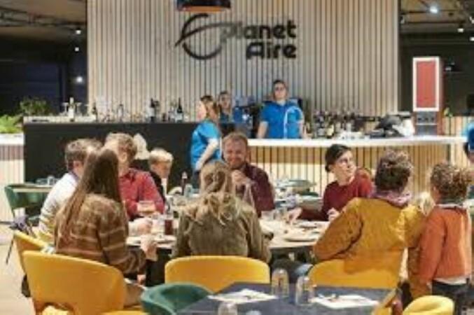 Best Sports Bars in Aire-sur-la-Lys - Planet Aire