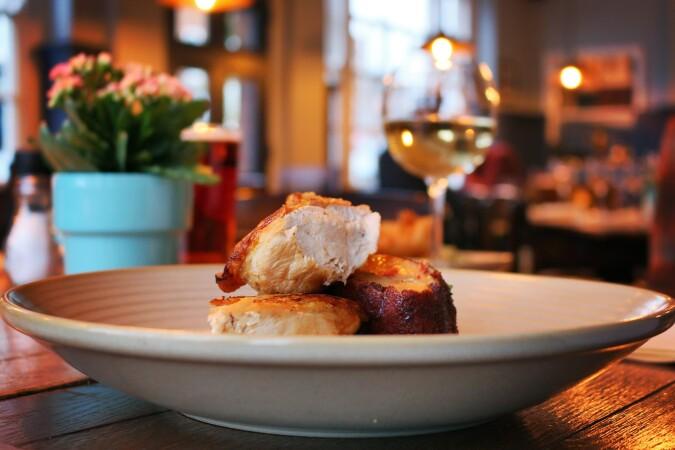 Best Sports Bars in Twickenham - Admiral Nelson