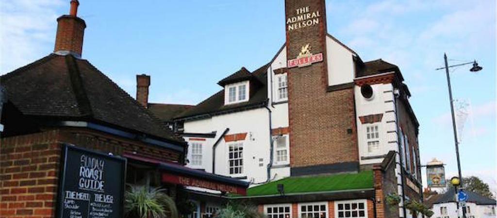 Best Sports Bars in Twickenham - Admiral Nelson
