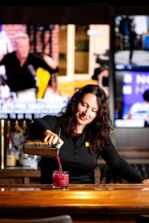 Best Sports Bars in Portland - Oddfellahs