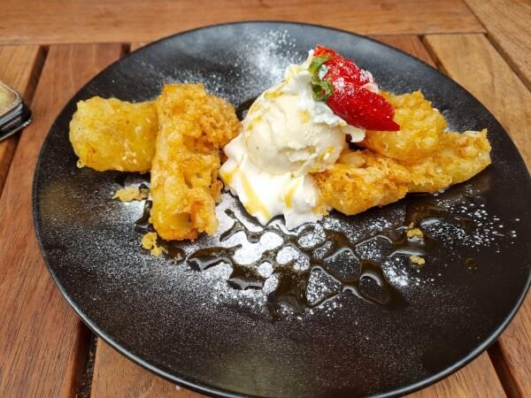 Best Sports Bars in London - Crown & Sceptre