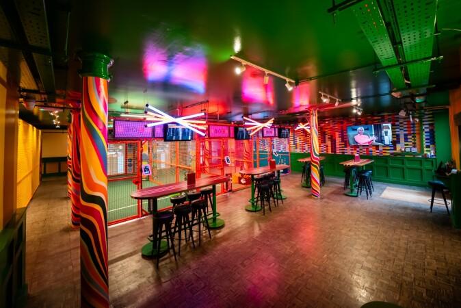 Best Sports Bars in London - Sixes Cricket London Bridge