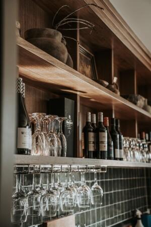 Best Sports Bars in Wagga Wagga - The William Farrer Hotel