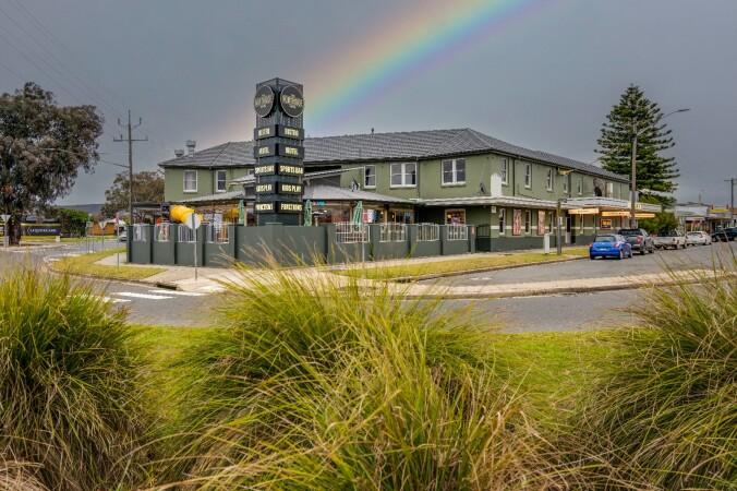 Best Sports Bars in Lavington - The Northside Hotel