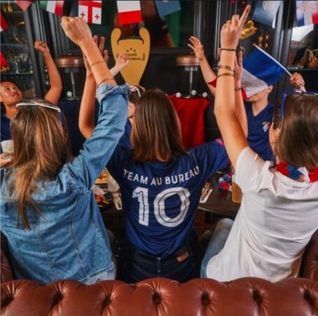 Best Sports Bars in Villeneuve-la-Garenne - Au Bureau Gennevilliers