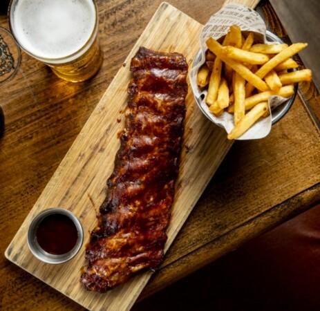 Best Sports Bars in Villeneuve-la-Garenne - Au Bureau Gennevilliers