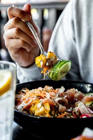 Best Sports Bars in Villeneuve-la-Garenne - Au Bureau Gennevilliers