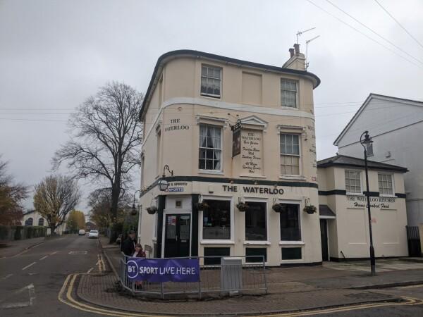Best Sports Bars in Dartford - The Waterloo Tavern