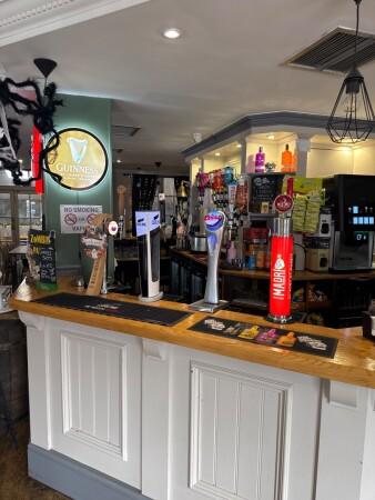 Best Sports Bars in Cardiff - Three Horse Shoes