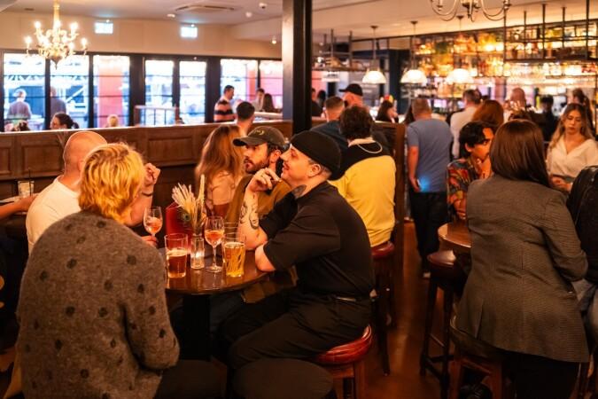 Best Sports Bars in London - The Peacock
