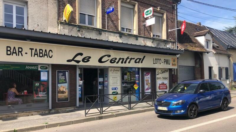 Best Sports Bars in Troissereux - Bar Le Central