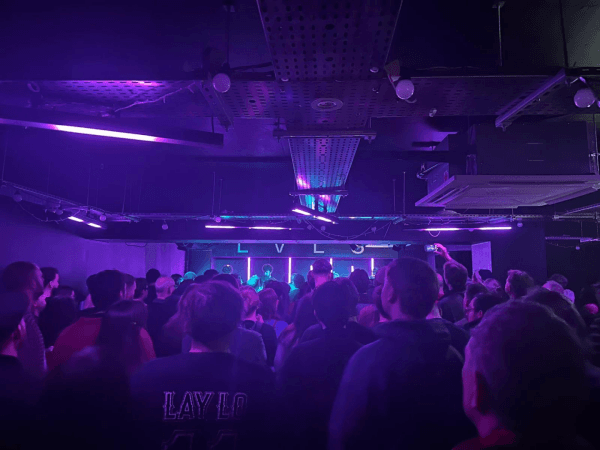 Best Sports Bars in London - LVLS