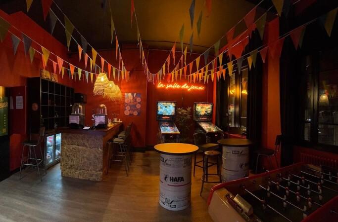 Best Sports Bars in Rouen - Le Comité des Fêtes