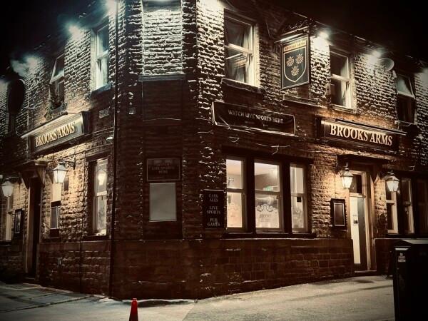 Best Sports Bars in Kirklees - Brooks Arms