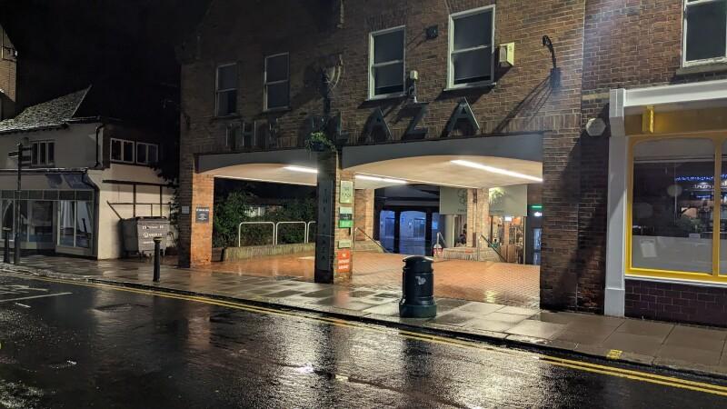 Best Sports Bars in Berkshire - The Plaza