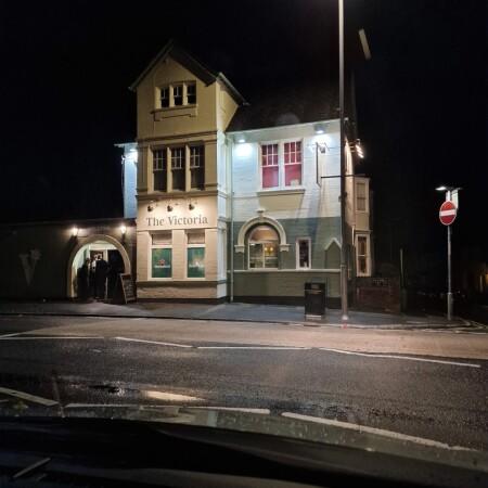 Best Sports Bars in Newport - The Victoria Inn