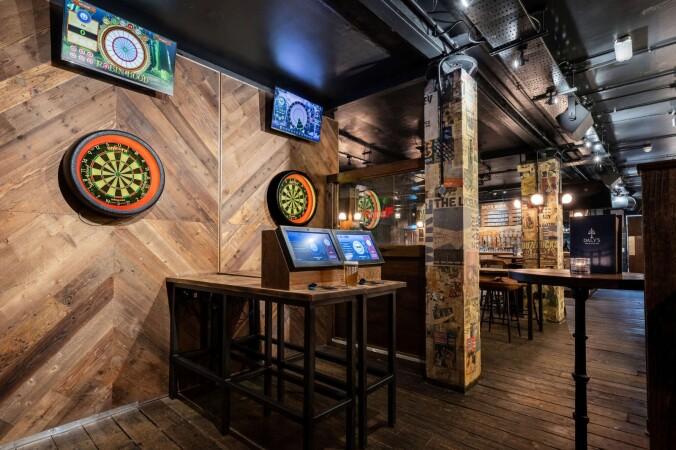 Best Sports Bars in London - Daly's Wine Bar & Beer Hall