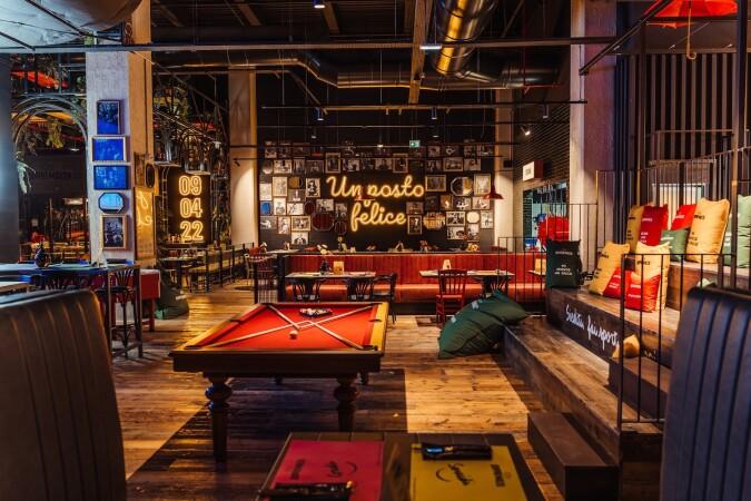 Best Sports Bars in Puteaux - Doppio Malto Paris La Défense