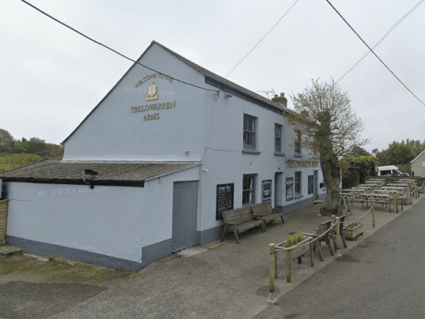 Best Sports Bars in Falmouth - The Trelowarren Arms