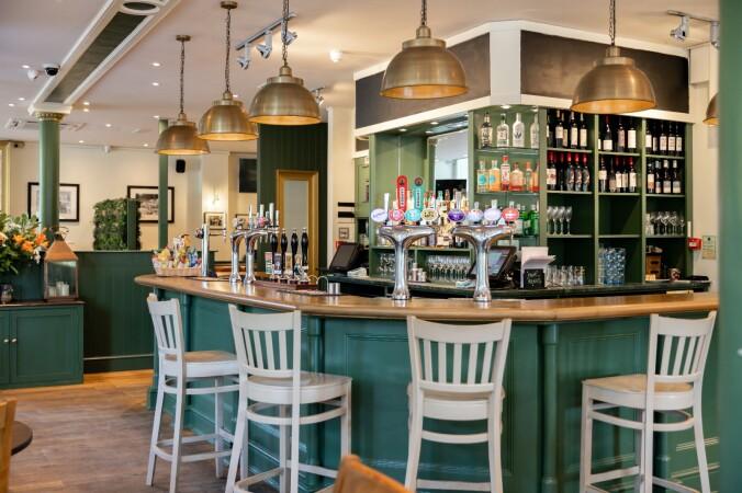 Best Sports Bars in London - The Spencer Arms