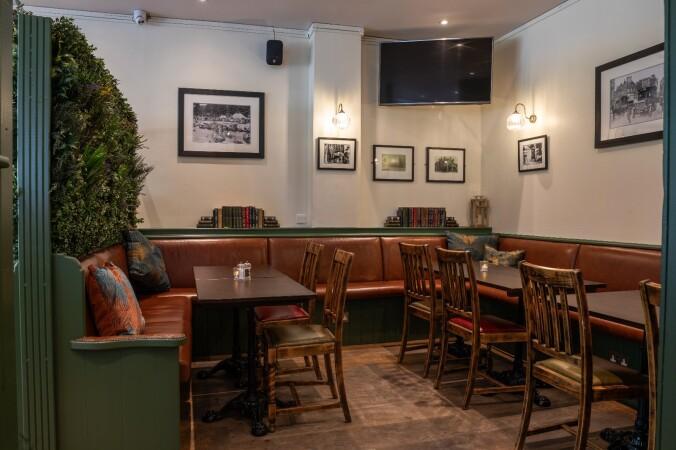 Best Sports Bars in London - The Spencer Arms