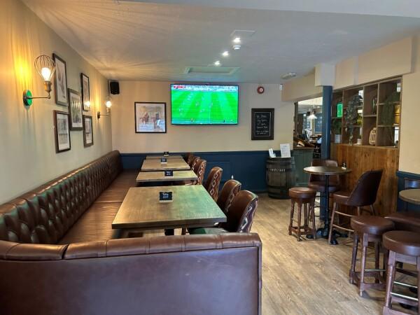 Best Sports Bars in Chandler'S Ford - The Cleveland Bay