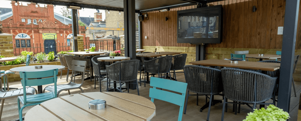 Best Sports Bars in London - Kings Head