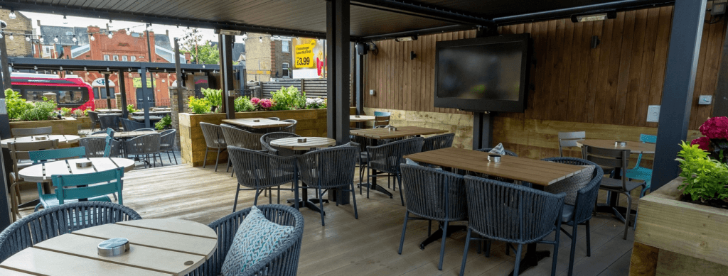 Best Sports Bars in London - Kings Head